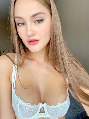 Регина Роковая Блондинка фото 2